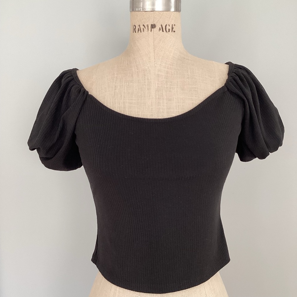 Publik Black Puff Short Sleeve Ribbed Crop Top Size Large
